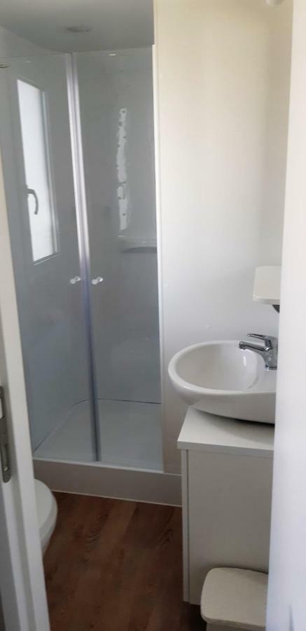 Mobile Homes And Apartment - Terme Catez Чатеж об Сави Екстериор снимка