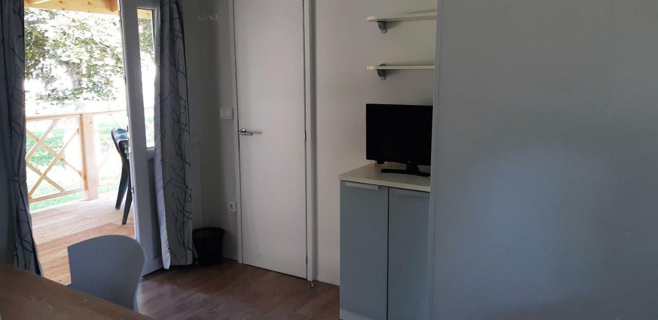 Mobile Homes And Apartment - Terme Catez Чатеж об Сави Екстериор снимка